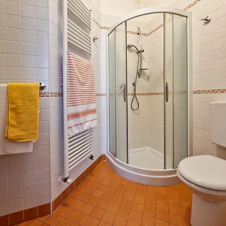 Beautiful Flat In With Pool شقة